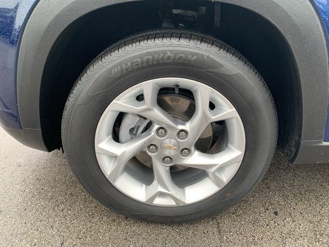 used 2024 Chevrolet Trax car, priced at $22,142