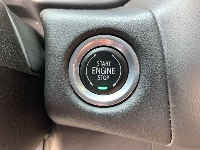 used 2021 GMC Yukon car, priced at $42,089