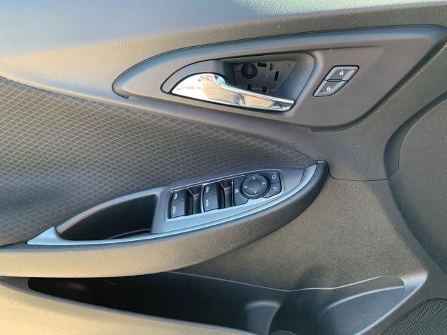 used 2023 Chevrolet Malibu car, priced at $18,986