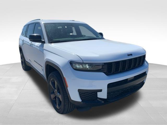 new 2025 Jeep Grand Cherokee L car, priced at $48,215