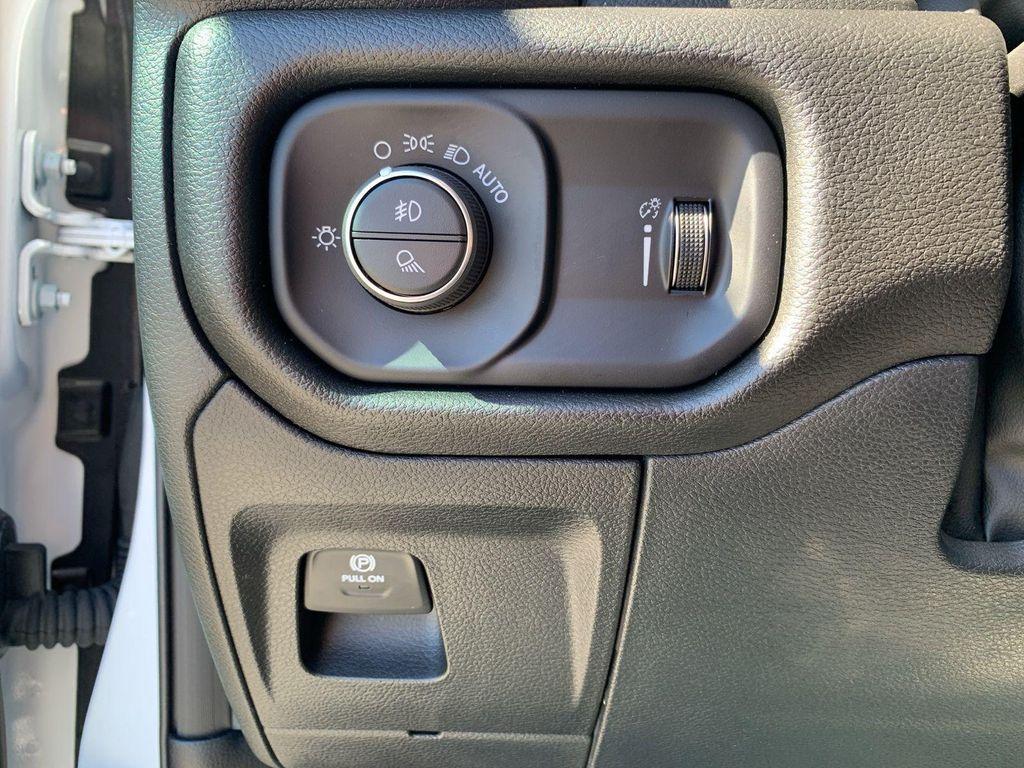 new 2025 Ram 1500 car, priced at $52,691