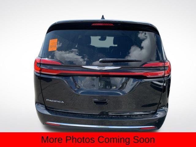 used 2023 Chrysler Pacifica car, priced at $23,692