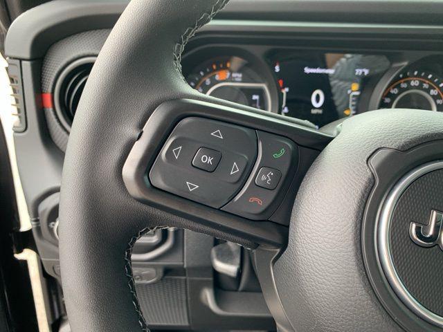 new 2025 Jeep Wrangler car, priced at $61,300