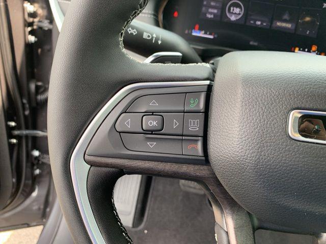 new 2025 Jeep Grand Cherokee L car, priced at $46,899