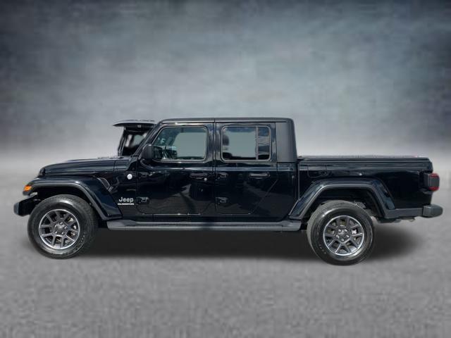 used 2020 Jeep Gladiator car, priced at $35,252