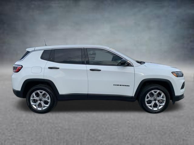 new 2025 Jeep Compass car, priced at $26,051