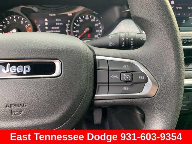 new 2025 Jeep Compass car, priced at $27,495