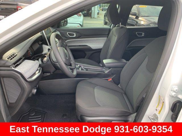 new 2025 Jeep Compass car, priced at $27,495