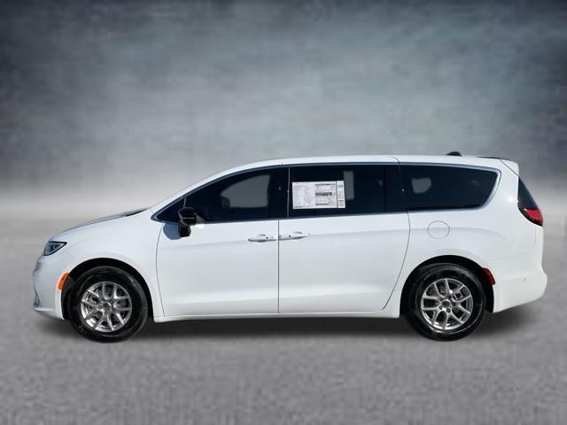 new 2025 Chrysler Pacifica car, priced at $43,610