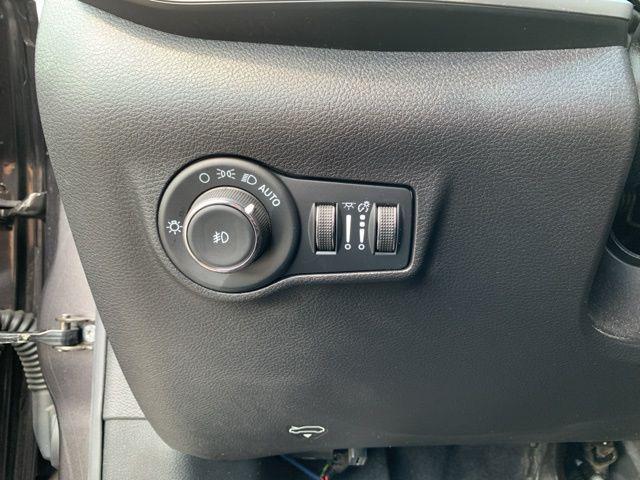 used 2022 Jeep Compass car, priced at $20,447