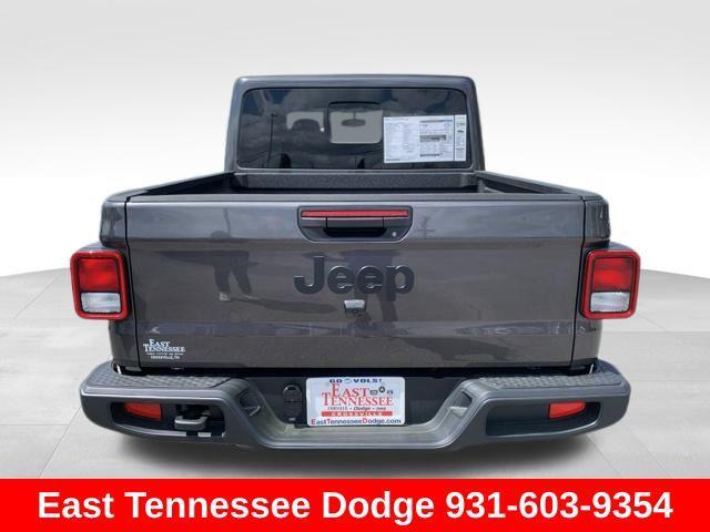 new 2025 Jeep Gladiator car, priced at $46,035
