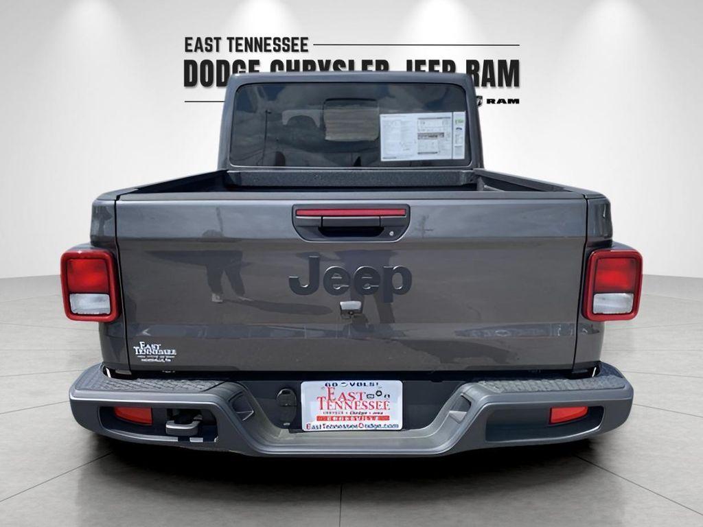 new 2025 Jeep Gladiator car, priced at $41,088