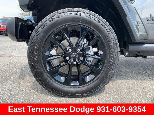 new 2025 Jeep Gladiator car, priced at $46,035