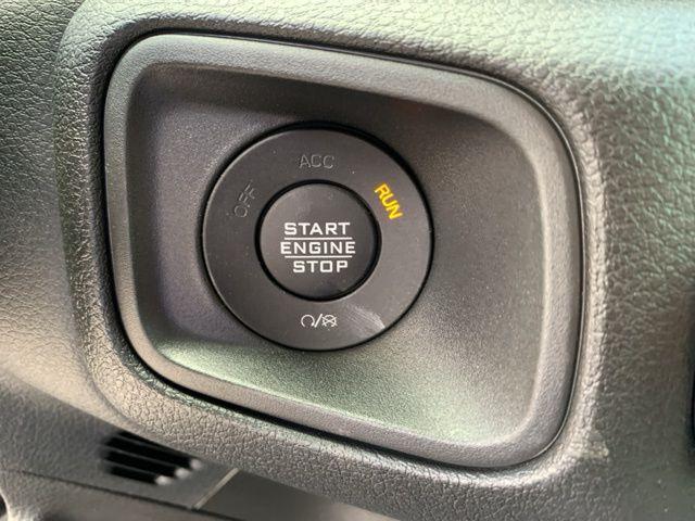 new 2025 Jeep Gladiator car, priced at $46,035