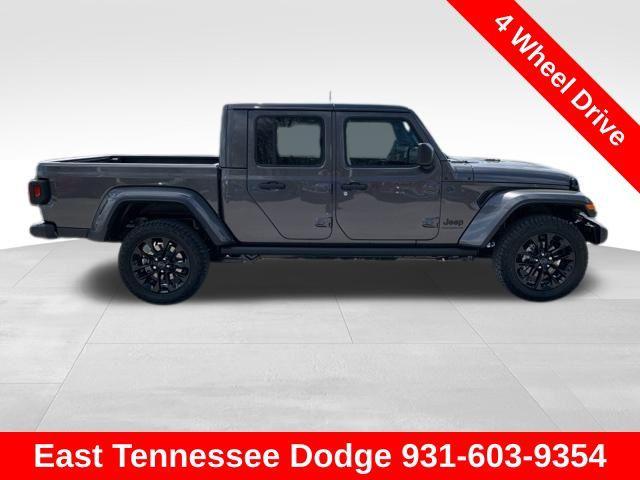 new 2025 Jeep Gladiator car, priced at $46,035