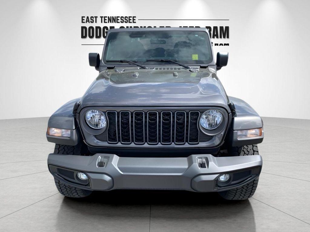 new 2025 Jeep Gladiator car, priced at $41,088