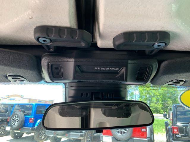 new 2025 Jeep Gladiator car, priced at $46,610