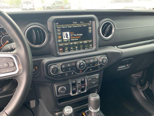 used 2022 Jeep Gladiator car, priced at $35,889