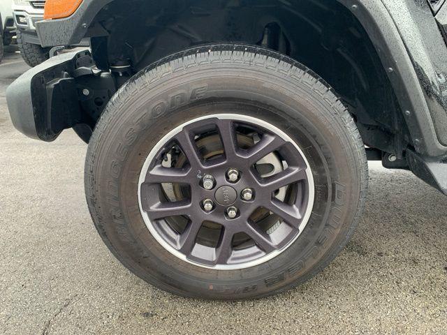 used 2022 Jeep Gladiator car, priced at $35,889