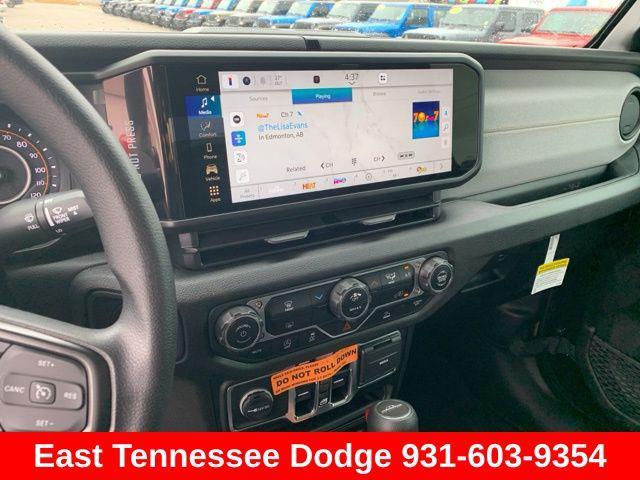 new 2025 Jeep Gladiator car, priced at $46,035