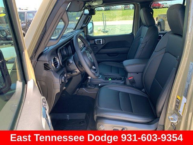 new 2025 Jeep Gladiator car, priced at $53,500