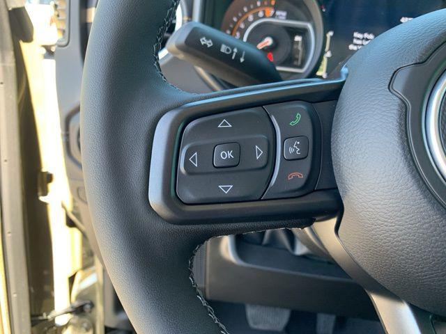 new 2025 Jeep Gladiator car, priced at $53,500