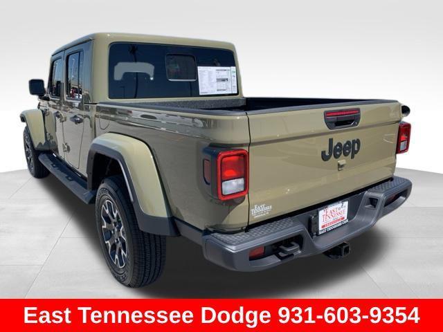 new 2025 Jeep Gladiator car, priced at $53,500