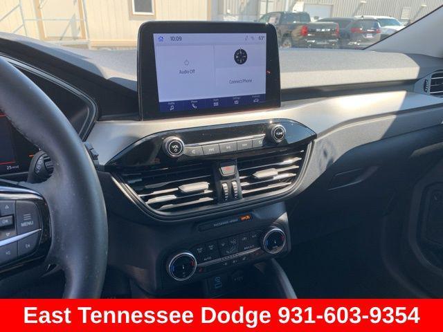 used 2023 Ford Escape car, priced at $25,644