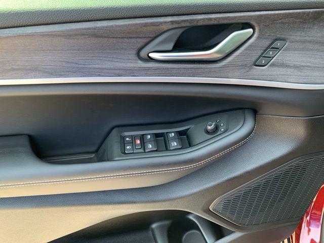 new 2025 Jeep Grand Cherokee L car, priced at $52,645