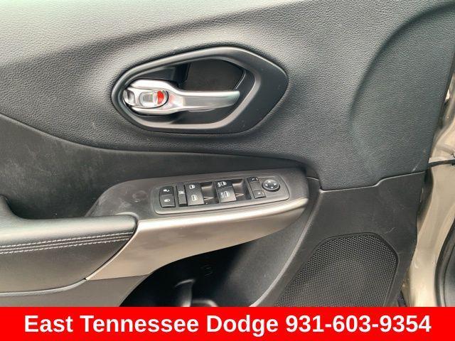 used 2019 Jeep Cherokee car, priced at $16,629