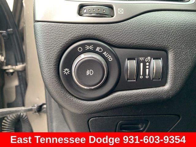 used 2019 Jeep Cherokee car, priced at $16,629