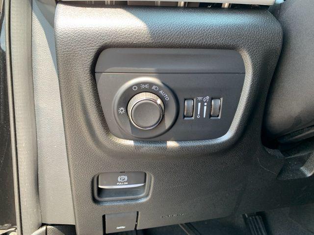 used 2024 Jeep Grand Cherokee car, priced at $33,261