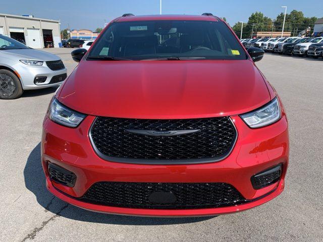 new 2026 Chrysler Pacifica car, priced at $50,780