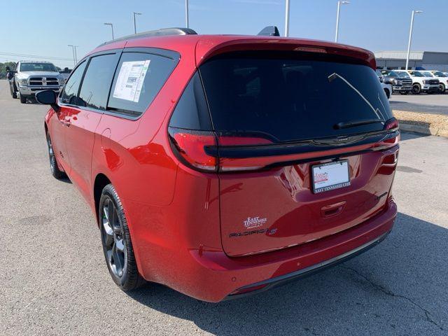 new 2026 Chrysler Pacifica car, priced at $50,780