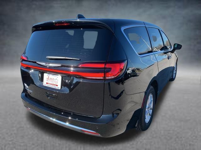 new 2025 Chrysler Pacifica car, priced at $42,497