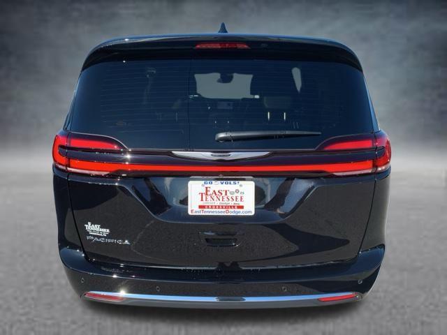 new 2025 Chrysler Pacifica car, priced at $42,497