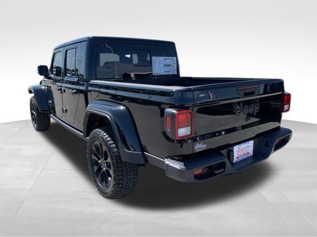 new 2025 Jeep Gladiator car, priced at $46,035