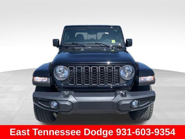 new 2025 Jeep Gladiator car, priced at $46,035