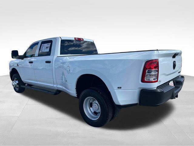 new 2024 Ram 3500 car, priced at $60,027