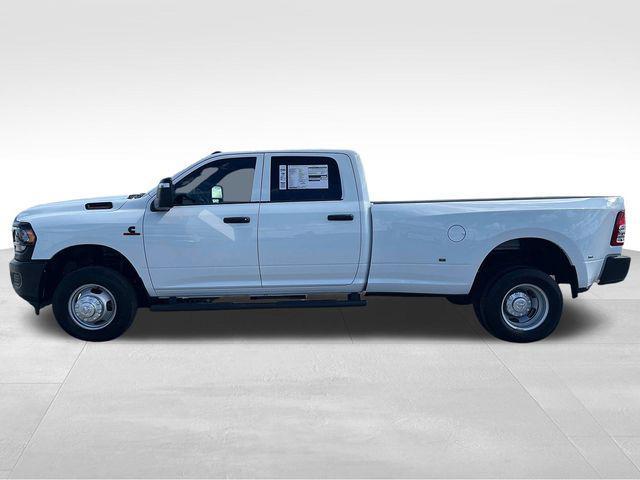 new 2024 Ram 3500 car, priced at $60,027