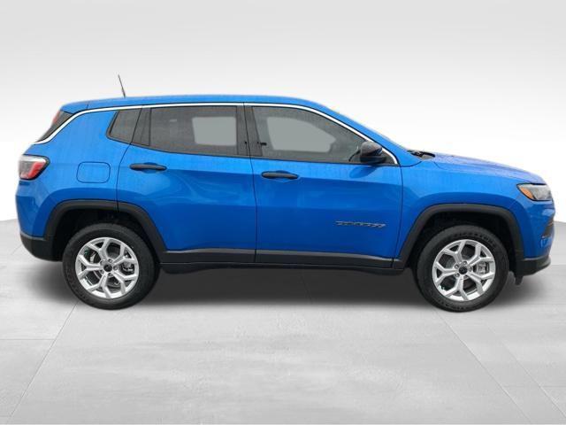 new 2025 Jeep Compass car, priced at $28,090