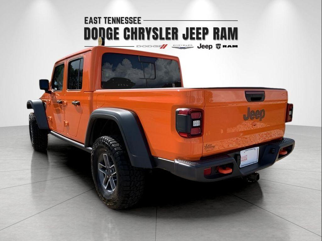 new 2025 Jeep Gladiator car, priced at $48,308
