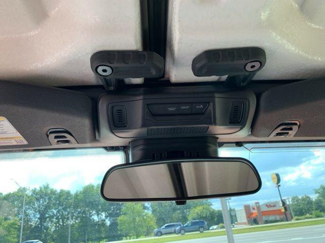 new 2025 Jeep Gladiator car, priced at $48,308