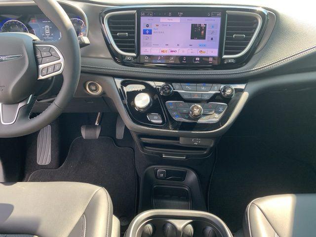 new 2026 Chrysler Pacifica car, priced at $42,905
