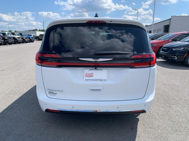 new 2026 Chrysler Pacifica car, priced at $42,905