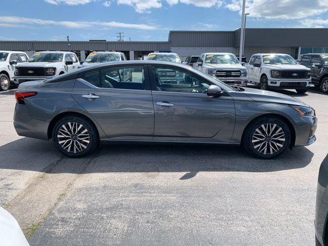 used 2023 Nissan Altima car, priced at $20,200
