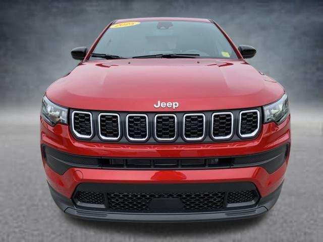 new 2025 Jeep Compass car, priced at $25,581