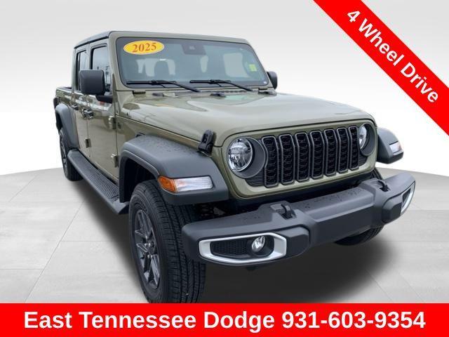 new 2025 Jeep Gladiator car, priced at $46,610