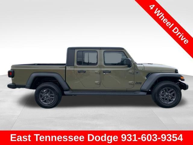 new 2025 Jeep Gladiator car, priced at $46,610