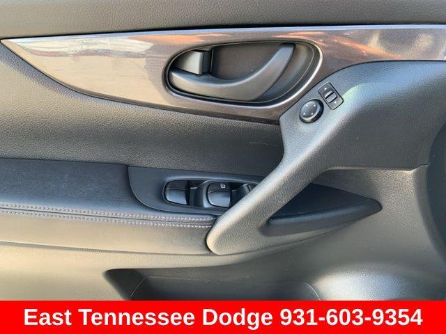 used 2020 Nissan Rogue car, priced at $15,183